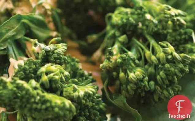 Broccolini Casher Dans Une Recette De Sauce Balsamique Au Vin Crémeux