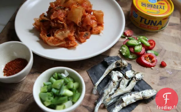 Ragoût de Kimchi épicé (kimchi Jjigae)