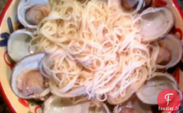Linguini À La Sauce Aux Palourdes Blanches