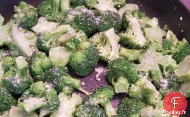 Brocoli à l'Ail et au Parmesan
