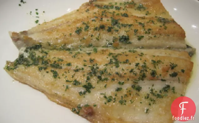 Bar Poêlé aux Herbes Fraîches et au Citron