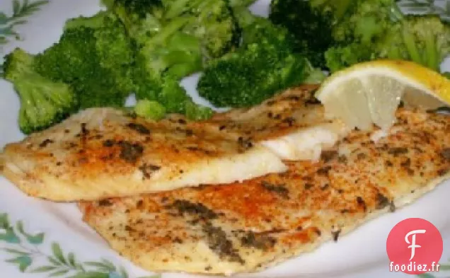 Tilapia au Parmesan Grillé (Faible en glucides)