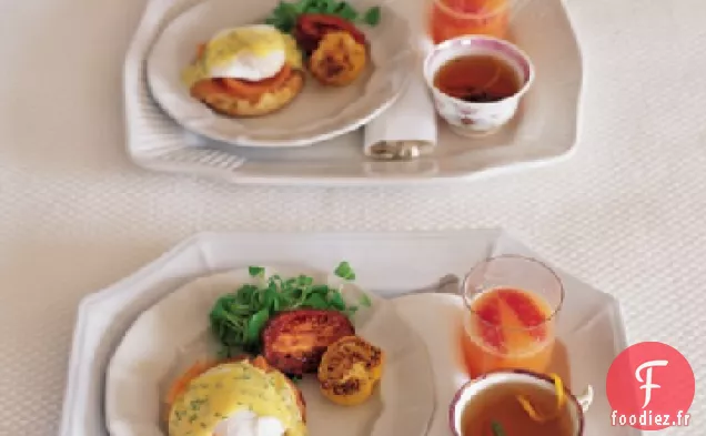 Oeufs Pochés et Saumon Fumé à la Béarnaise à l'Aneth