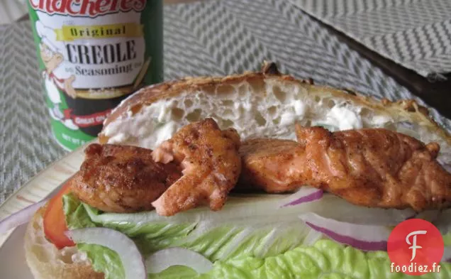 Sandwich au Saumon Cajun Au Fromage de Chèvre et Mayonnaise au Citron