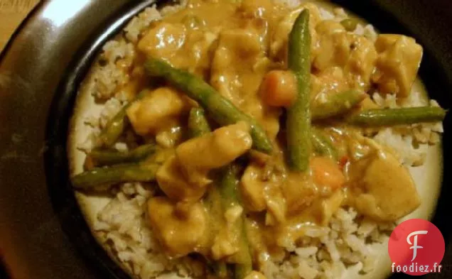 Poulet Crémeux aux Arachides