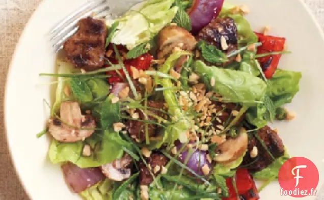 Salade de Bœuf Grillé À l'Asiatique