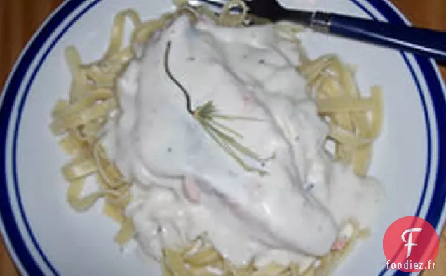 Saumon Sauce au Vin Blanc et Fettuccini