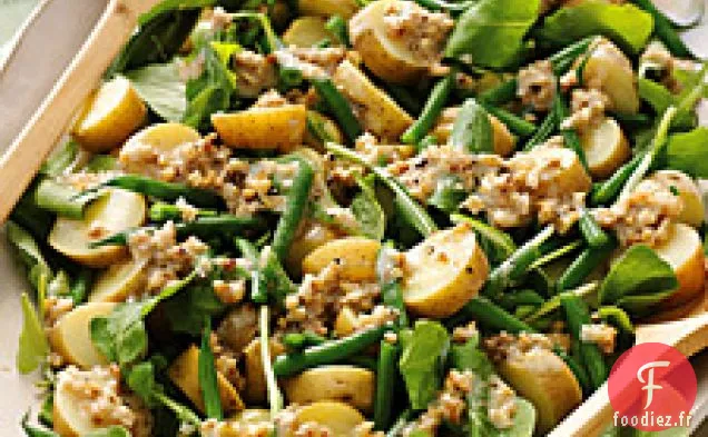 Salade De Roquette, Pommes De Terre Et Haricots Verts Avec Vinaigrette Crémeuse Aux Noix