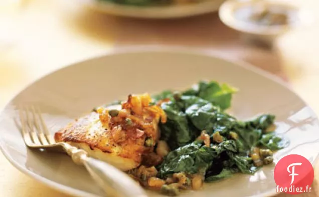 Bar Rayé avec Vinaigrette à l'Échalote Grillée et Épinards