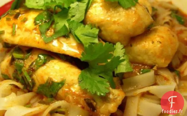 Morue Aux Yeux Bleus Avec Sauce Au Curry