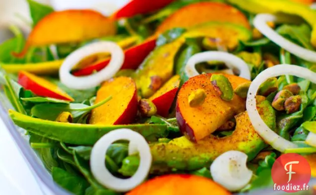 Salade Avo-roquette aux Pêches Balsamiques