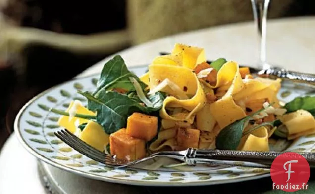 Pappardelle à la Courge d'Hiver Rôtie, Roquette et Pignons de Pin
