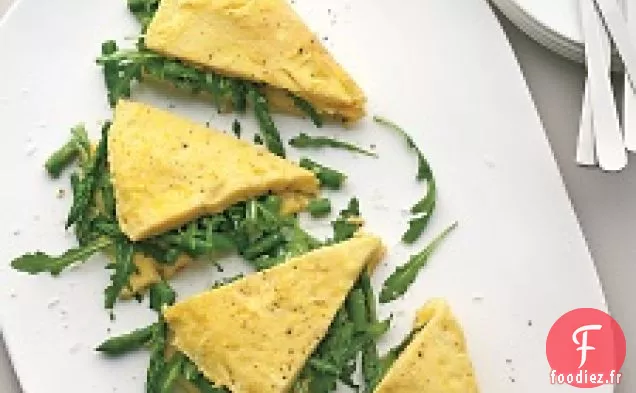 Omelette Aux Asperges, Aux Légumes Verts Et Au Pecorino