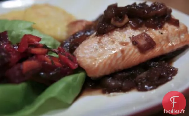Saumon À la Sauce aux Oignons Caramélisés et aux Figues