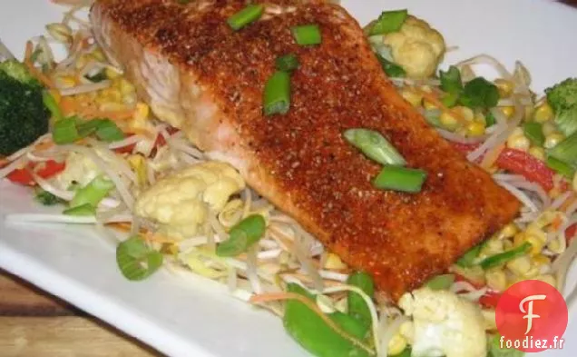 Saumon Épicé Avec Glaçage À L'Érable Chaud