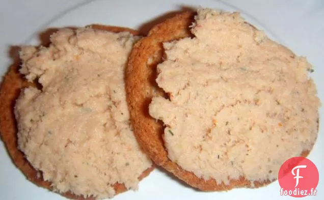 Saumon Glacé À L'Érable Au Four Avec Épinards Flétris