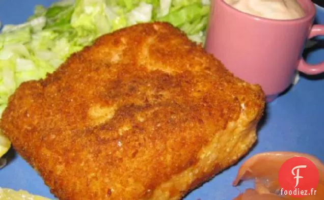 Saumon Frit Avec Mayonnaise aux Oignons Verts et Laitue