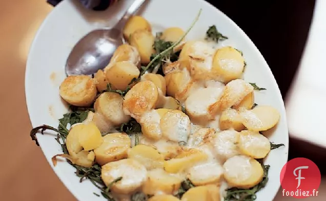 Salade de Pommes de Terre chaudes avec Taleggio et Roquette