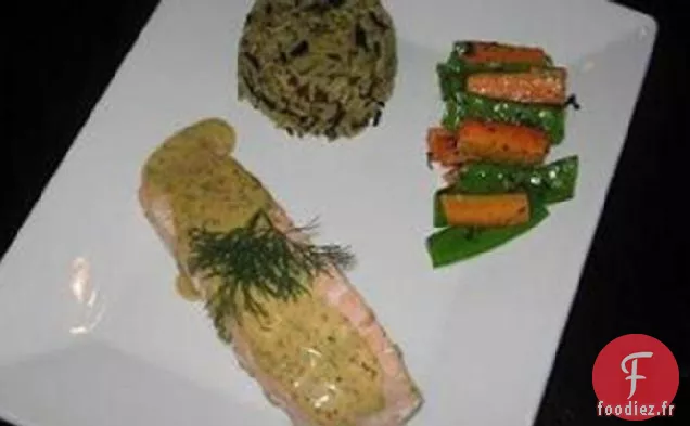 Saumon Poché Sauce Moutarde-Aneth
