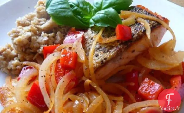 Saumon Sauté Au Poivron Rouge