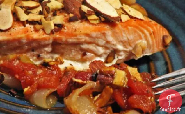 Saumon Aux Amandes et Sauce Tomate-Citron