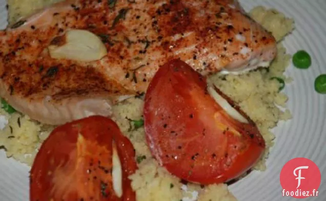 Saumon Grillé à l'Ail et Tomates