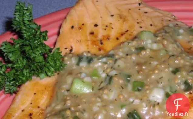 Saumon à l'Érable et Sauce aux Graines de Moutarde