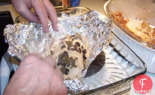 Filets De Vivaneau Rouge En Paquets Avec Tomates, Olives Et Câpres