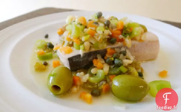 L'Art de Manger de l'Espadon avec des Olives, du Céleri, de l'Ail, du Vinaigre et de la Menthe