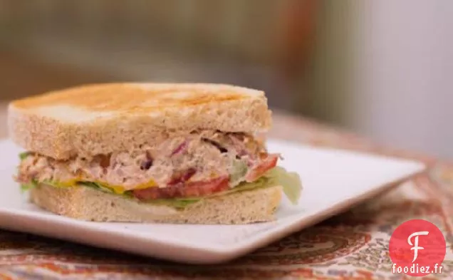 Salade de Thon Saupoudré de Citron / Fond