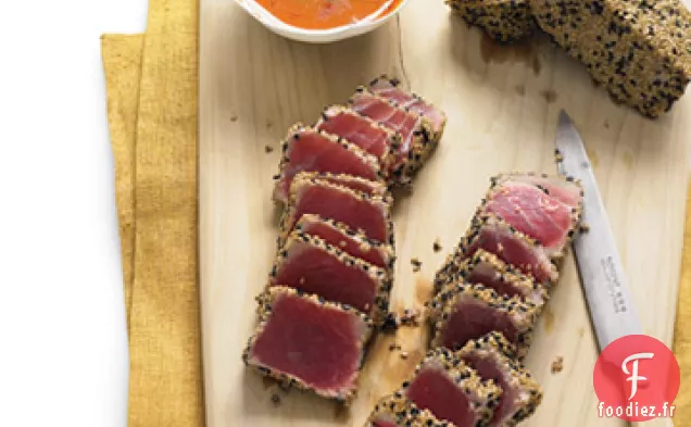 Thon Poêlé au Sésame avec Trempette Gingembre-Carottes