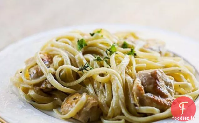Pâtes au Poulet avec Sauce à la Crème au Thym et à la Menthe