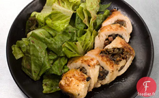 Recette de Poulet Farci aux Champignons et Sauce au Vin Blanc