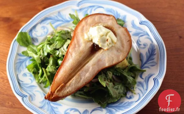 Salade De Poires Rôties À La Vinaigrette De Chèvre Et De Figues