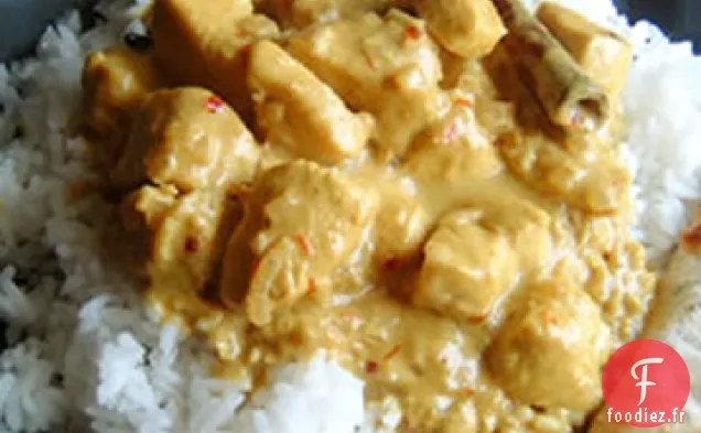 Curry de Poulet Indien Épicé Délicieux