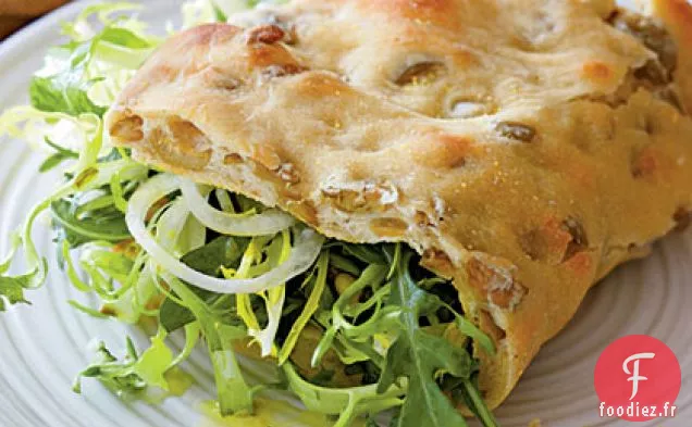 Piadine aux Olives avec Salade de Roquette et Vinaigrette aux Câpres