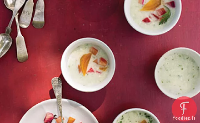 Soupe de Concombre Réfrigérée aux Betteraves Rôties