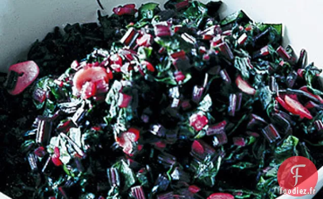 Légumes Verts de Betterave Cuits