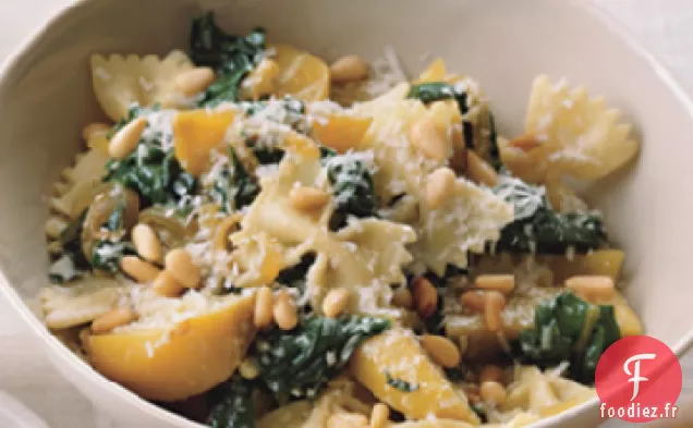 Farfalle aux Betteraves Dorées, Betteraves Vertes et Pignons de Pin