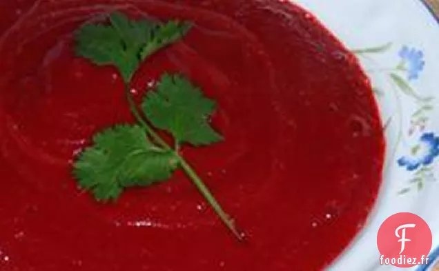 Soupe de Betterave à la Feuille de Laurier