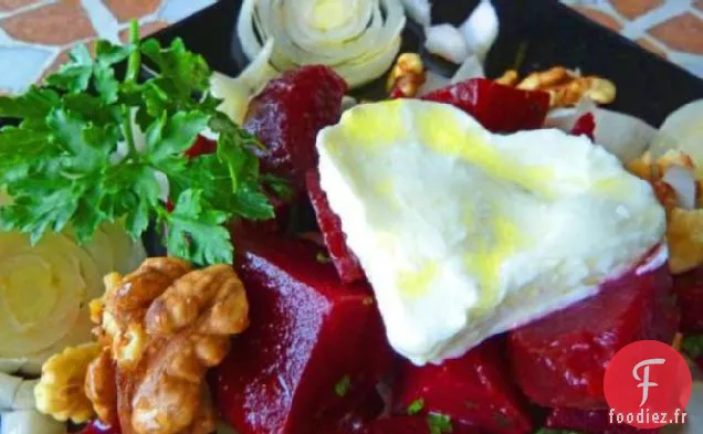 Salade de Betteraves Au Fromage de Chèvre et aux Noix