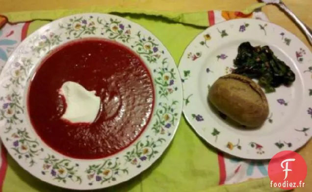Soupe Aux Racines Rouges