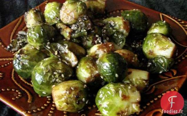 Choux de Bruxelles Braisés Au Vinaigre et à l'Aneth