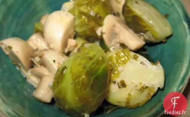 Choux de Bruxelles et Champignons Marinés