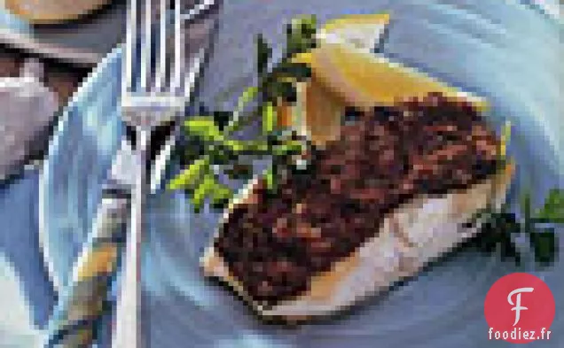 Bar au Poivron Rouge et Tapenade d'Olives