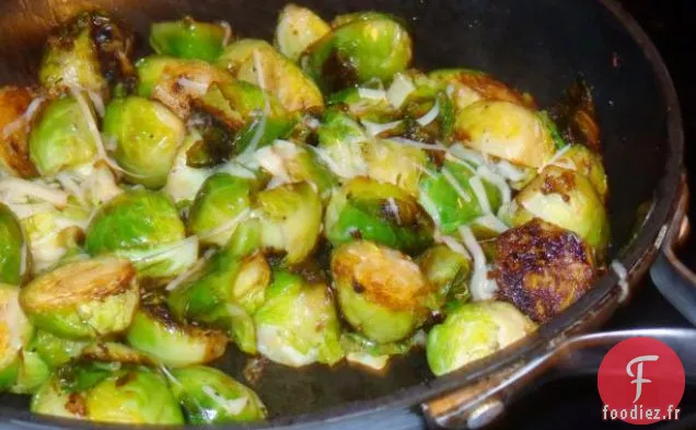 Légumes Cuits À La Vapeur Avec Sauce Au Beurre