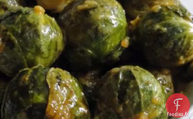 Choux de Bruxelles Rôtis à l'Ail et à la Moutarde