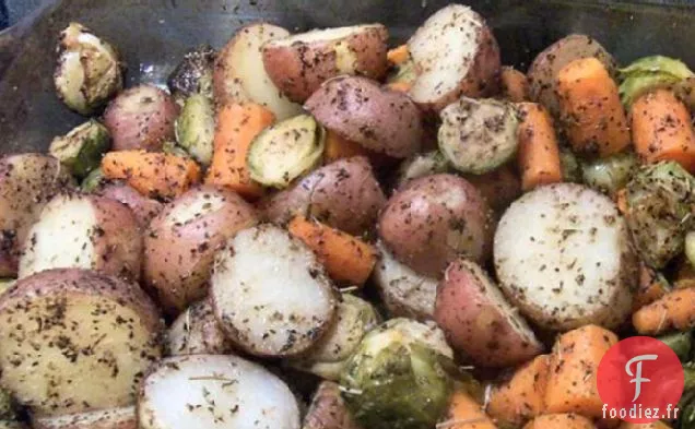 Pommes de Terre Rôties, Carottes, Panais et Choux de Bruxelles