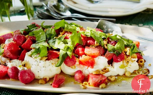 Betteraves Rôties À La Vinaigrette Aux Noisettes Et À La Burrata