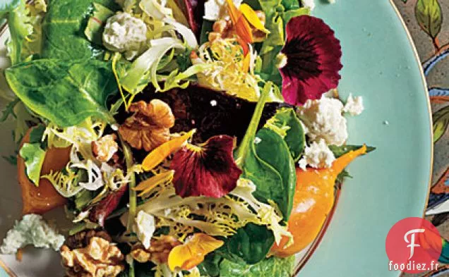 Betteraves aux Noix, Fromage de Chèvre et Légumes Verts